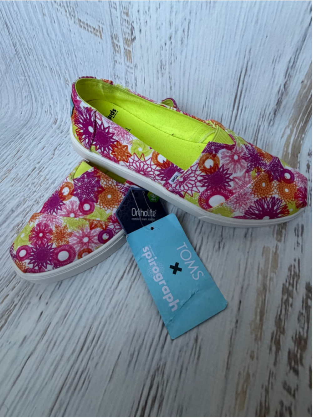 Women's TOMS Alpargata Flats Size 7.5 Pink Multi Spirograph Print